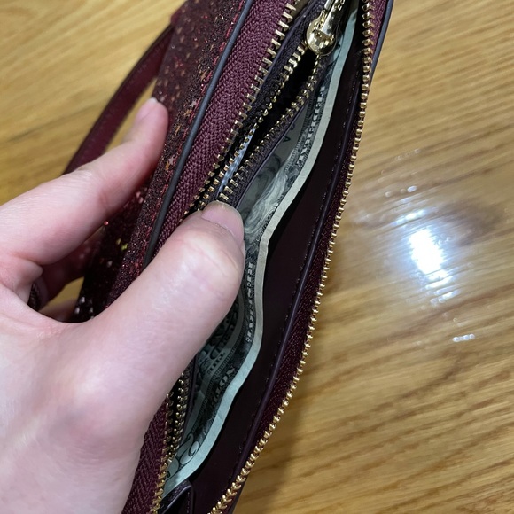 Coach - Red Glitter Star Phone Wallet/Wristlet - Picture 12 of 13
